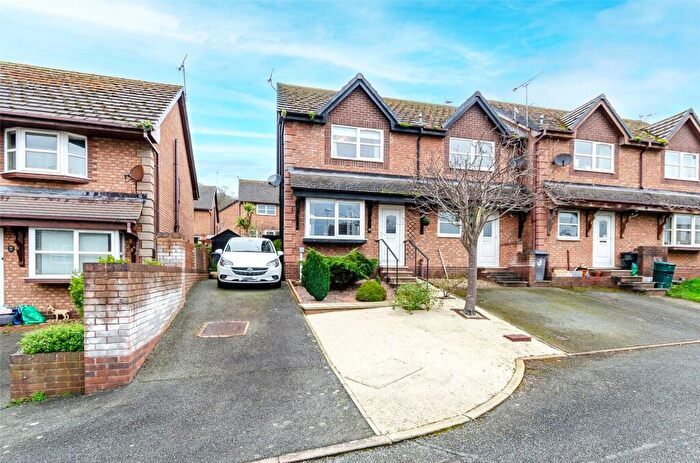 2 Bedroom End Of Terrace House For Sale In Ward Close, Penrhyn Bay, Llandudno, Conwy, LL30