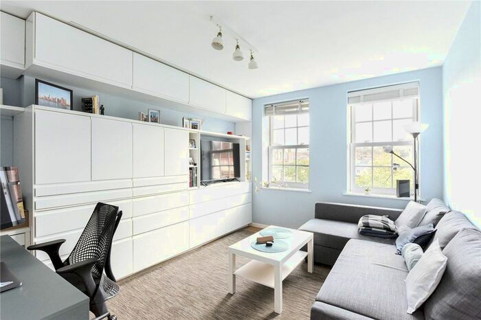 1 Bedroom Flat To Rent In Greenaway House, Fernsbury Street, Clerkenwell, London, WC1X