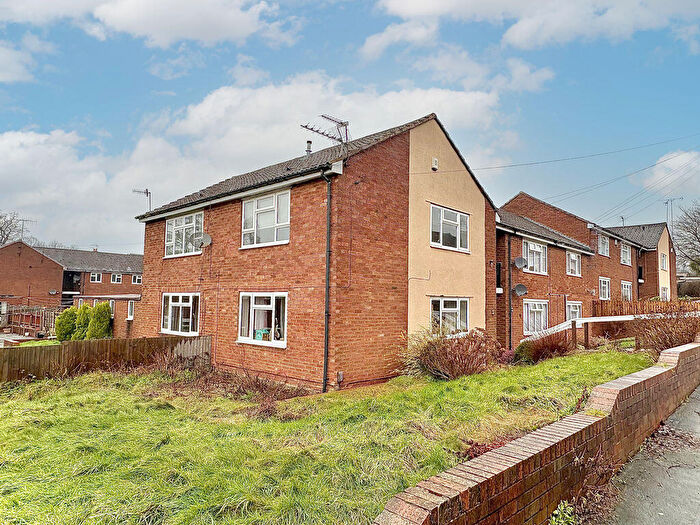 2 Bedroom Flat For Sale In Kennedy Crescent, Lower Gornal, DY3
