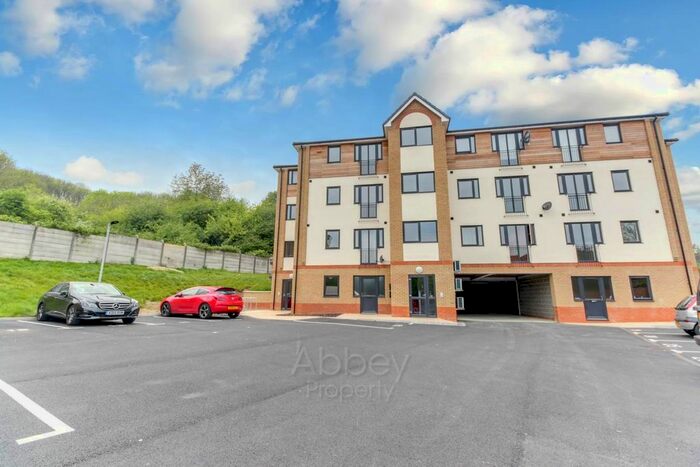 1 Bedroom Flat To Rent In Mulberry Close, Luton, LU1