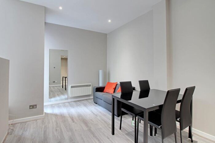 Apartment To Rent In Strype Street, Spitalfields, E1
