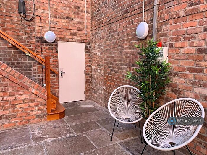 2 Bedroom Flat To Rent In Scarisbrick Avenue, Southport, PR8