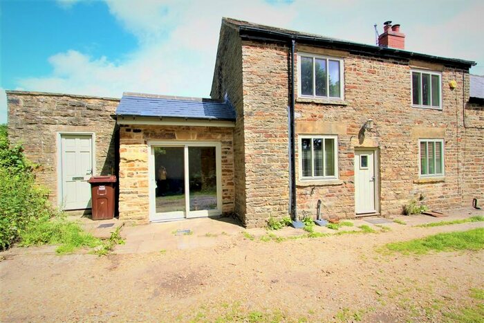 2 Bedroom Cottage To Rent In Workhouse Green Cottage, Mayfield Valley, S10