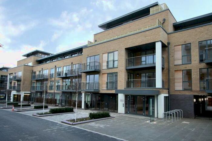 1 Bedroom Flat To Rent In Newton Court, Kingsley Walk, Cambridge, CB5