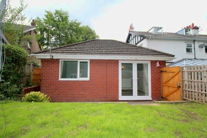 1 Bedroom Bungalow To Rent In Todd Lane North, Lostock Hall, Preston, Lancashire, PR5