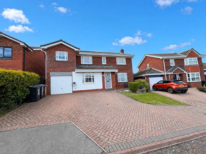 4 Bedroom Detached House For Sale In Trevelyan Place, Crook, DL15