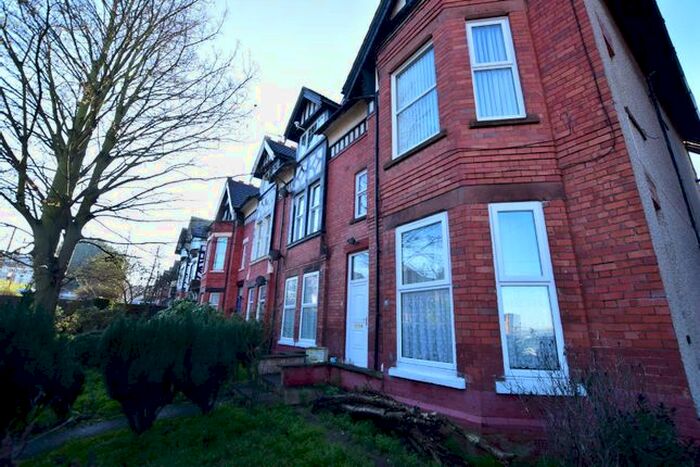3 Bedroom Flat To Rent In Dudley Road, New Brighton, Wallasey, CH45