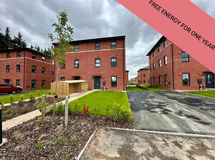 2 Bedroom Town House To Rent In Agnes Power Drive, Crossgates, Leeds, LS15