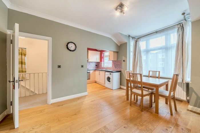 1 Bedroom Flat To Rent In Montrose Road, Harrow, HA3