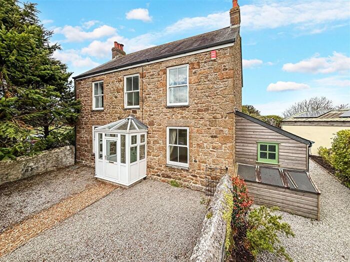 4 Bedroom Detached House For Sale In Retanna, Penryn, TR10