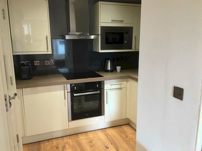 1 Bedroom Private Hall To Rent In St. Leonards Gate, Lancaster, LA1