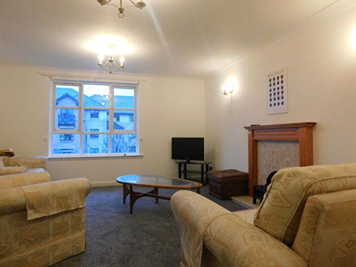 3 Bedroom Flat To Rent In , Russell Gardens, Edinburgh, EH12