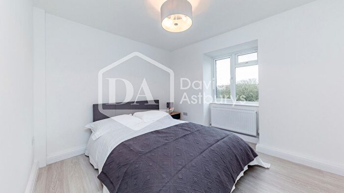 1 Bedroom Flat To Rent In Park Avenue, Alexander Palace, London, N22
