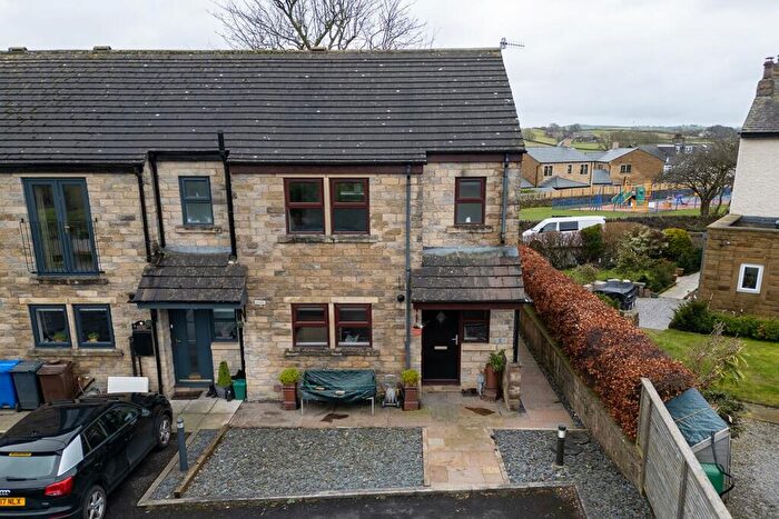 3 Bedroom Semi Detached House To Rent In Emmott Court, Laneshawbridge, BB8