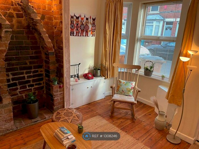 2 Bedroom Terraced House To Rent In Cecil Street, Nottingham, NG7