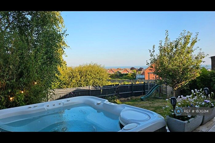 3 Bedroom Semi-Detached House To Rent In Norview Road, Whitstable, CT5