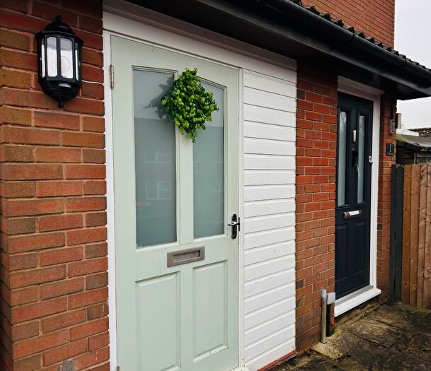 1 Bedroom Cluster House To Rent In St. Aubin Close, Crawley, West Sussex, RH11