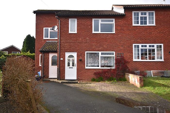 4 Bedroom Semi Detached House For Sale In Meadow Rise, Tenbury Wells, WR15