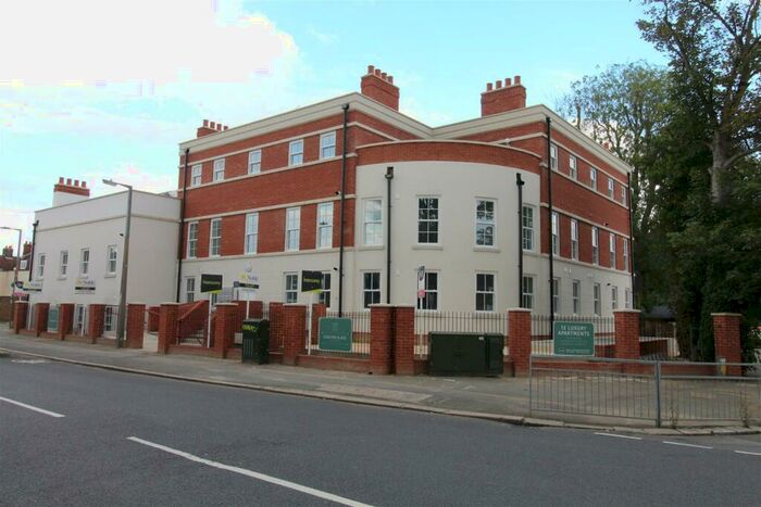 2 Bedroom Apartment To Rent In Carlton Place, Old Harlow, CM17