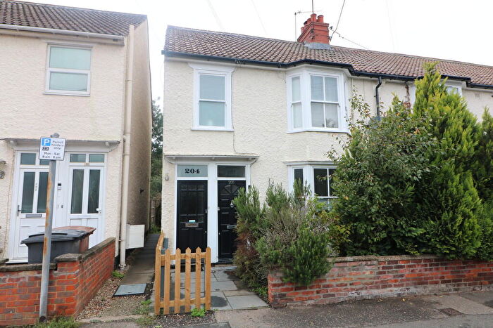 2 Bedroom Apartment For Sale In Upper Bridge Road, Chelmsford, CM2