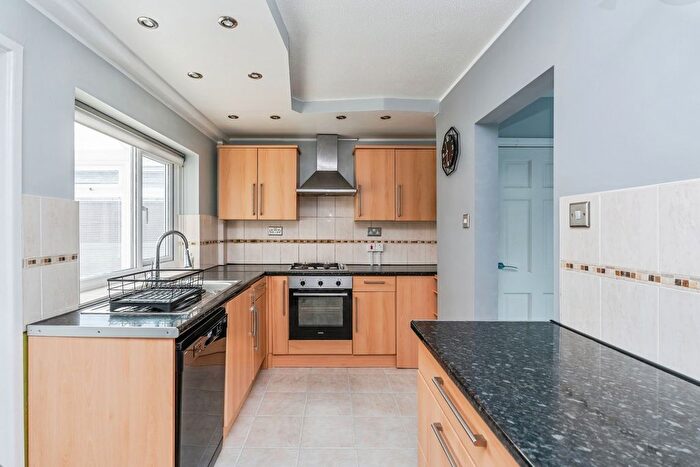 3 Bedroom Semi-Detached House For Sale In Cornel Road, Southampton, Hampshire, SO19