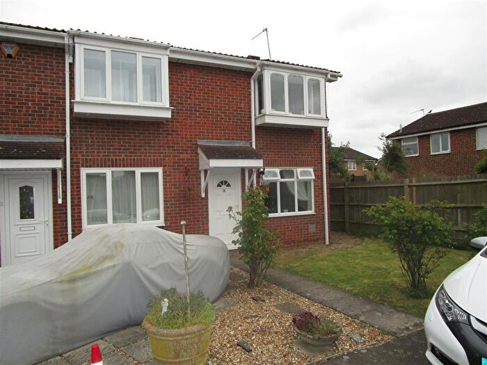 2 Bedroom House To Rent In Fleetwind Drive, Northampton, NN4