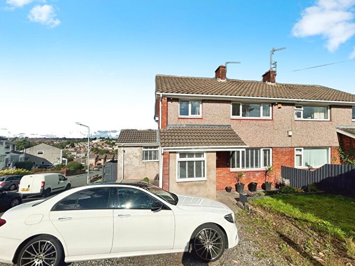 3 Bedroom House To Rent In Warwick Way, Barry, CF62