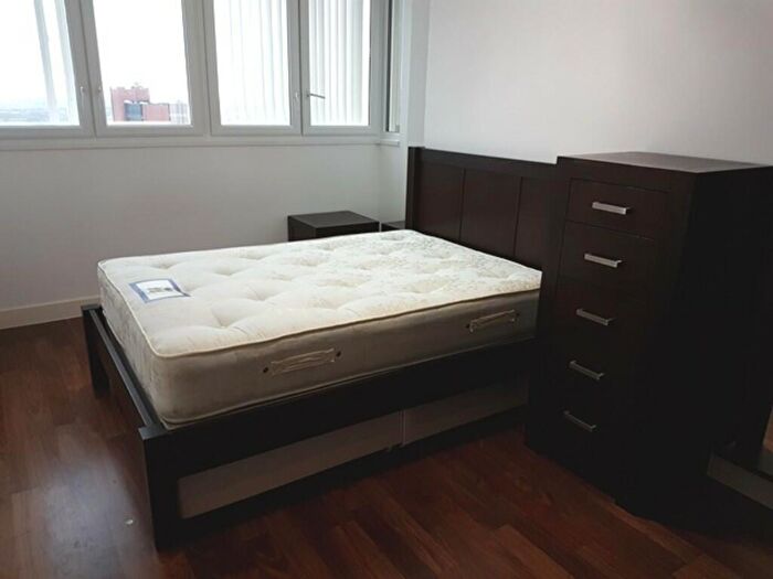 2 Bedroom Apartment To Rent In Metropolitan House, Hagley Road, Birmingham, B16