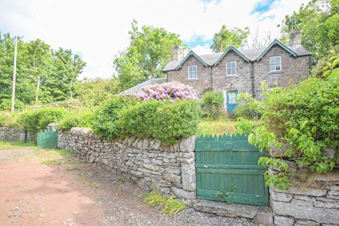 3 Bedroom Flat To Rent In Milldens, Forfar, Angus, DD8