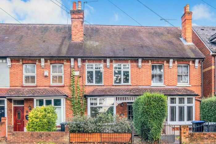 3 Bedroom Terraced House To Rent In Addlestone, KT15