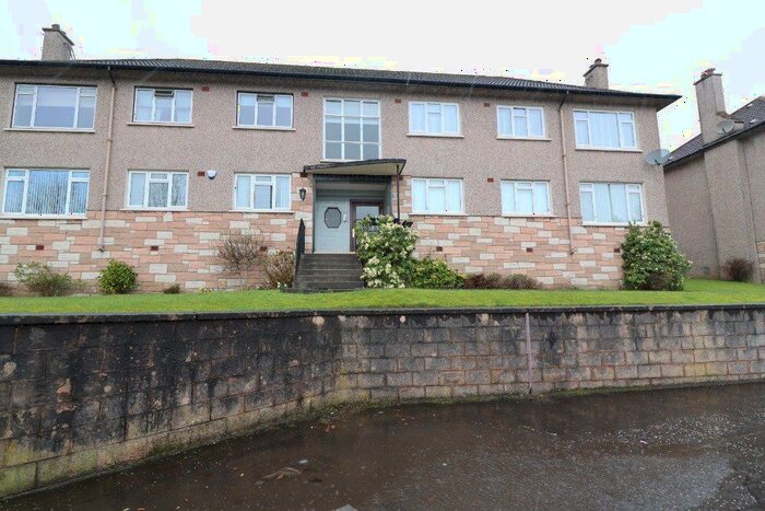 3 Bedroom Flat To Rent In Main Street, Milngavie, Glasgow, East Dunbartonshire, G62