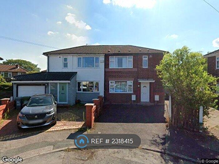 3 Bedroom Semi-Detached House To Rent In Kingsway Park, Urmston, Manchester, M41