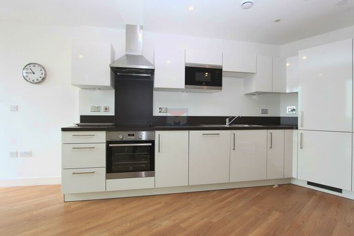 1 Bedroom Apartment To Rent In Surrey Quays Road, London, Greater London, SE16