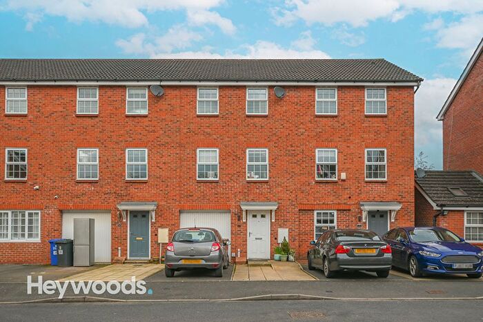 3 Bedroom Terraced House To Rent In Trent Bridge Close, Stoke-On-Trent, ST4