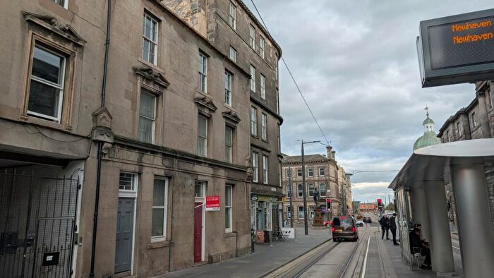 1 Bedroom Flat To Rent In Constitution Street, Edinburgh, EH6