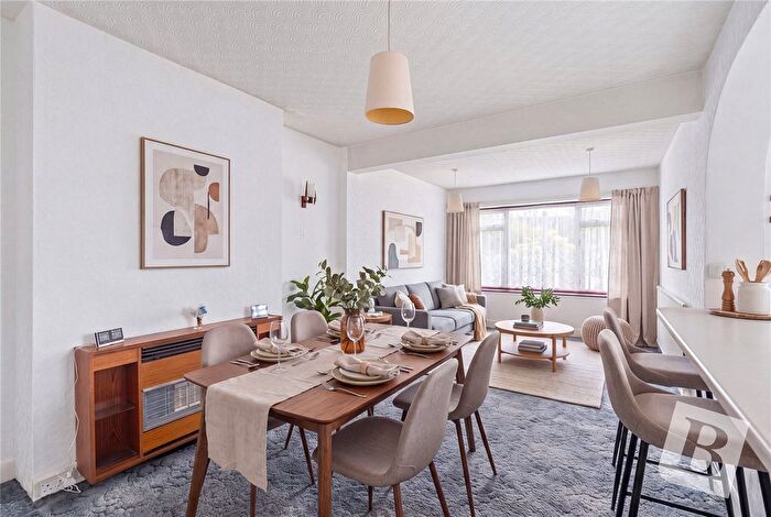 3 Bedroom Semi-Detached House For Sale In Cromer Road, Hornchurch, RM11