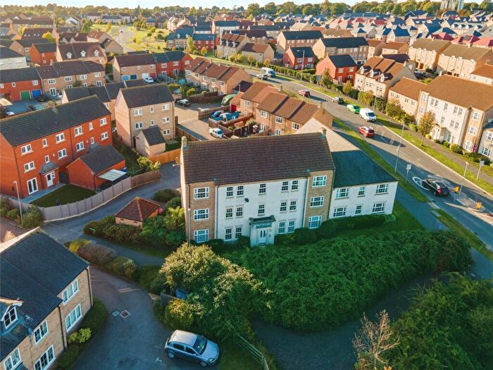 2 Bedroom Flat For Sale In Turner Drive, Ely, Cambridgeshire, CB7