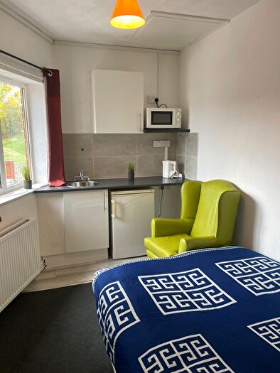 Studio To Rent In Station Street, Darlaston, WS10