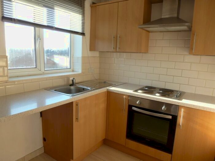 2 Bedroom Flat To Rent In Winifred Street, Rotherham, S60