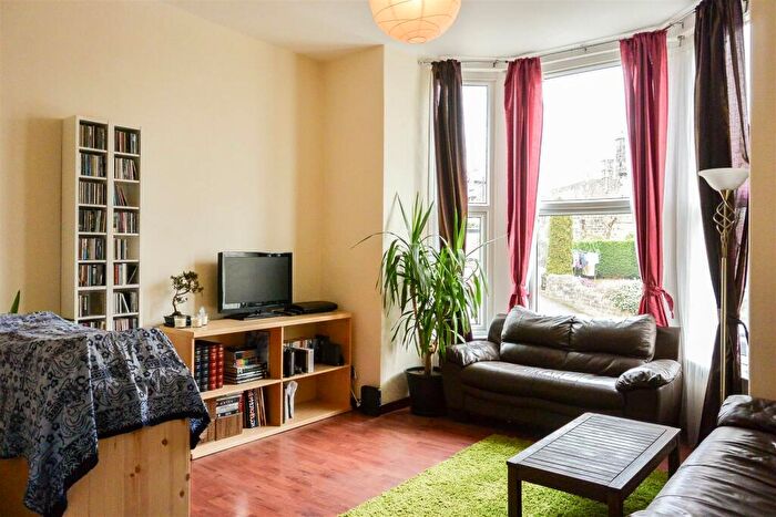 1 Bedroom Flat To Rent In Woodland Lane, Chapel Allerton, Leeds, LS7
