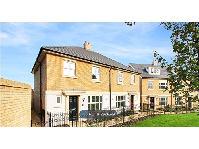 3 Bedroom Semi-Detached House To Rent In Christabel Close, Ebbsfleet Valley, Swanscombe, DA10