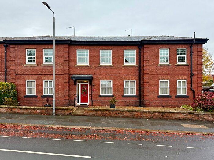 3 Bedroom Flat For Sale In Bede House, College Grove Road, Wakefield, West Yorkshire, WF1