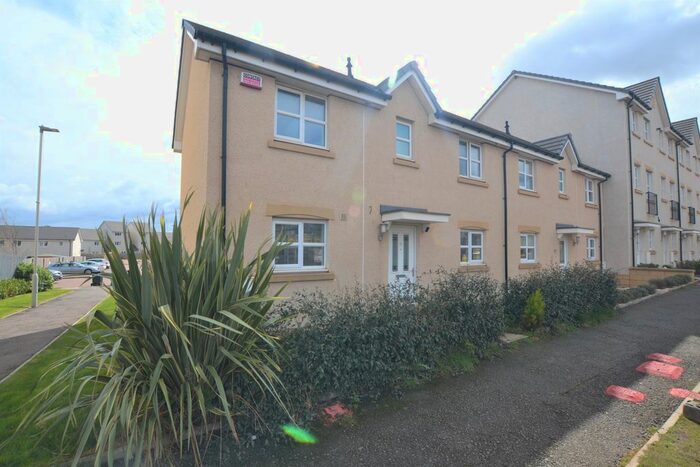 3 Bedroom Detached House To Rent In Carter Drive, Edinburgh, EH17