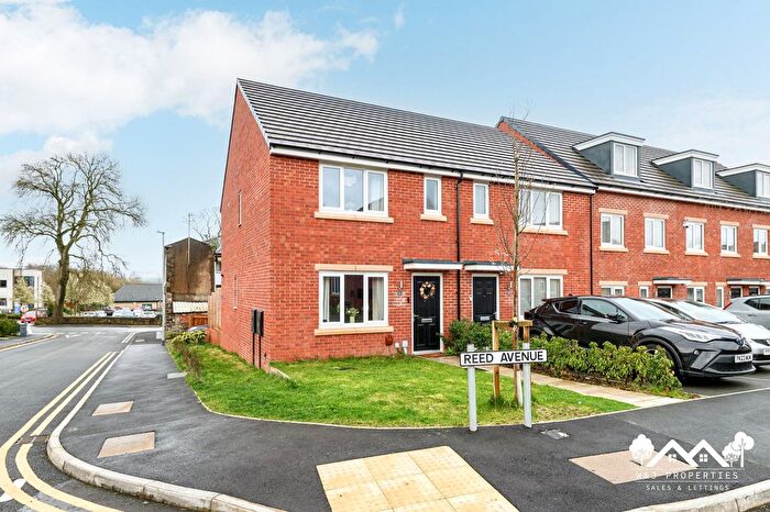 3 Bedroom Semi Detached House For Sale In Reed Avenue, Great Harwood, BB6