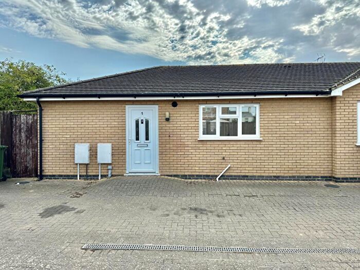 1 Bedroom Bungalow To Rent In Clifton Close, March, PE15