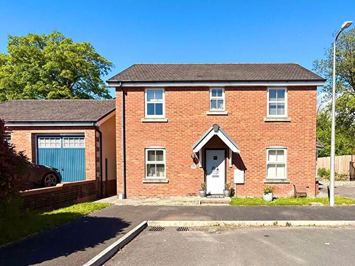 3 Bedroom Detached House For Sale In Tan Y Bryn Gardens, Llwydcoed, Aberdare, Rhondda Cynon Taf, CF44