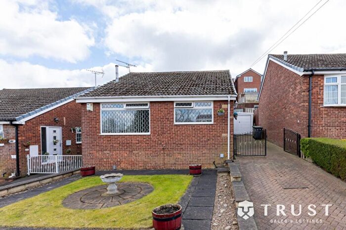 2 Bedroom Bungalow For Sale In Throstle Nest, Batley, WF17