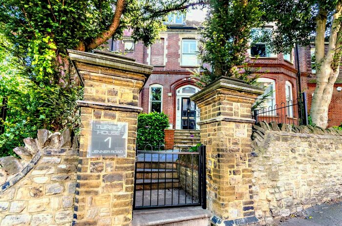 2 Bedroom Flat To Rent In Jenner Road, Guildford, GU1