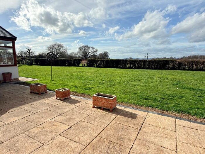 4 Bedroom Detached House For Sale In Hillend, Twyning, GL20