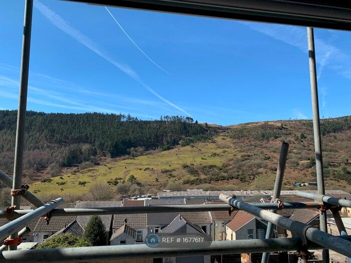 3 Bedroom Terraced House To Rent In Upper Adare Street, Pontycymer, Bridgend, CF32